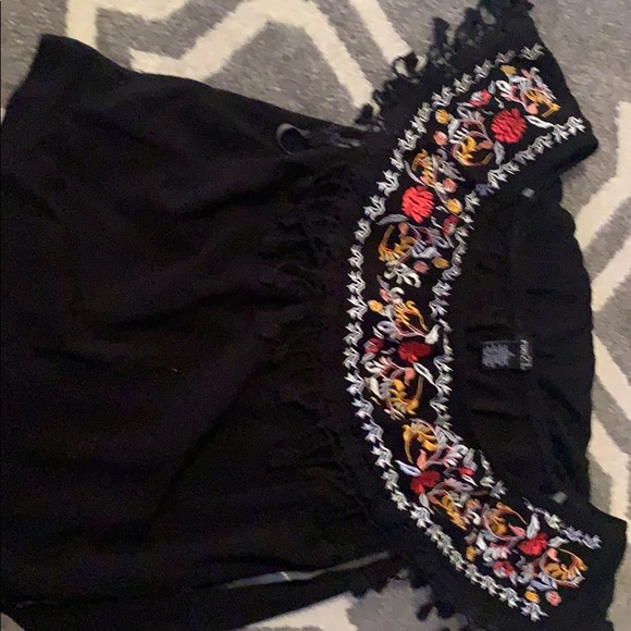 Off Shoulder Top - Picture 2 of 2